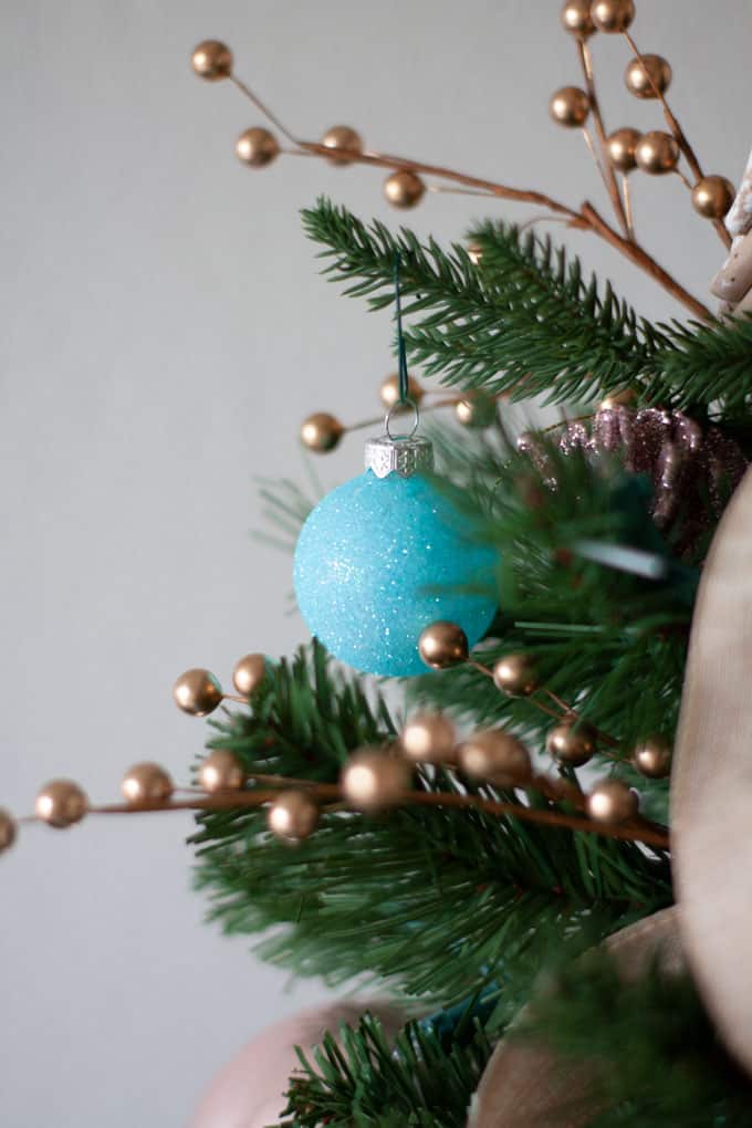 DIY Blue glitter ornament