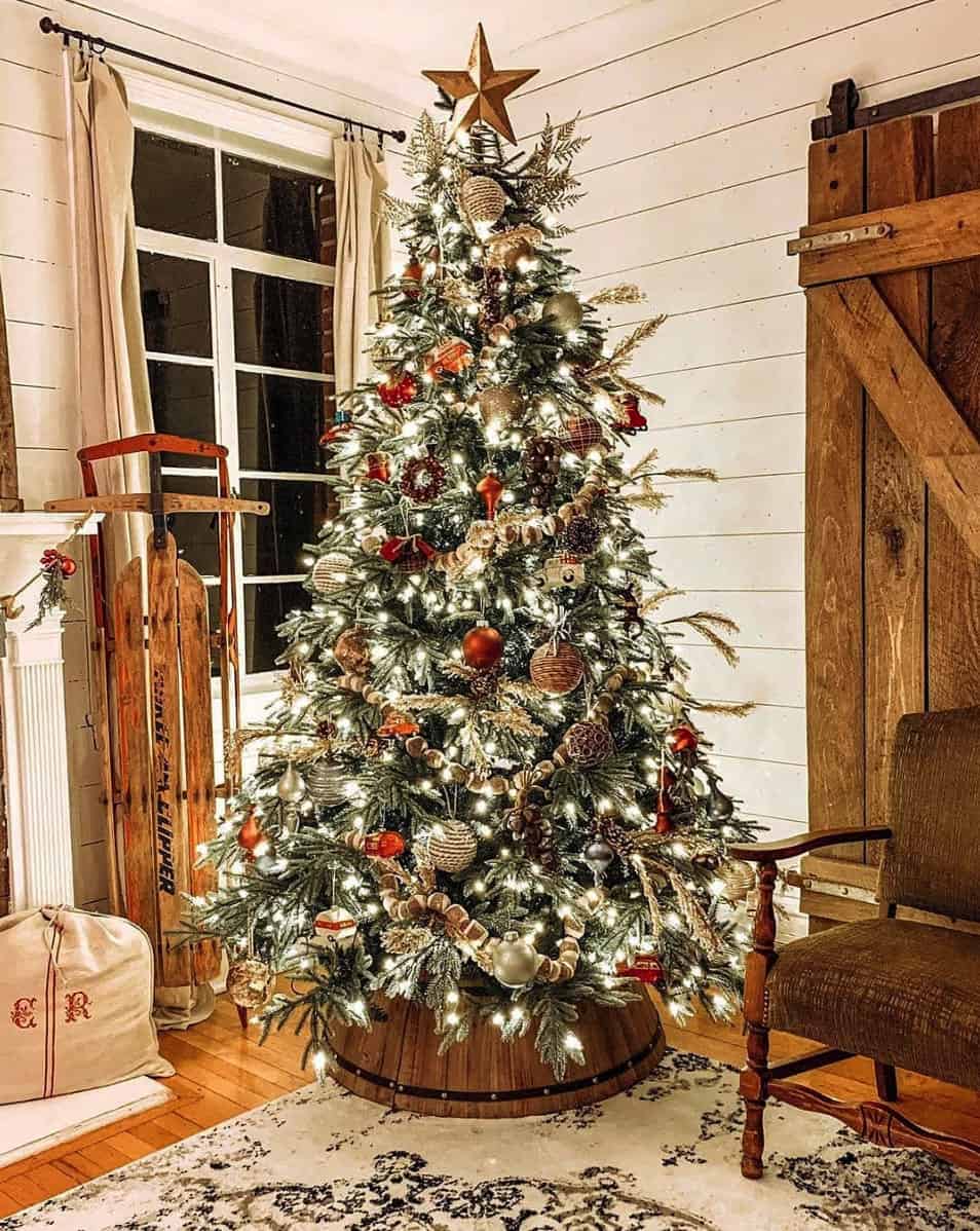 Top 8 Western Cowgirl Christmas Trees to Brighten Your Holidays